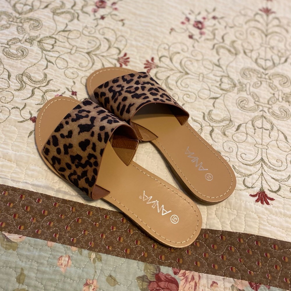 Leopard sandals